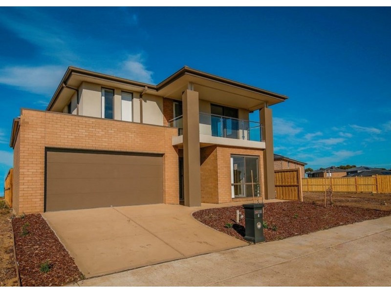 9 Grosset Way, Point Cook VIC 3030