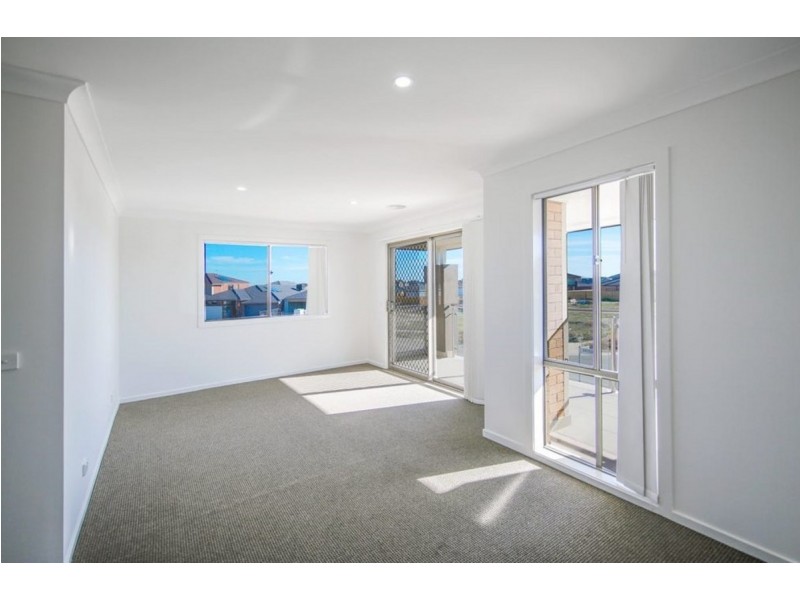 9 Grosset Way, Point Cook VIC 3030