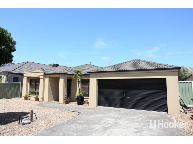 53 Dunning Road, Point Cook VIC 3030