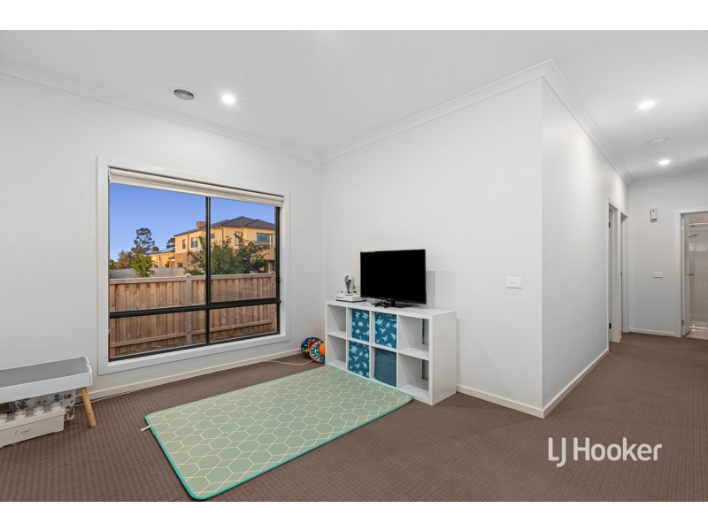 217 Haze Drive, Point Cook VIC 3030