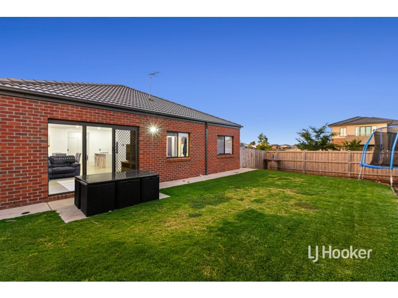 217 Haze Drive, Point Cook VIC 3030