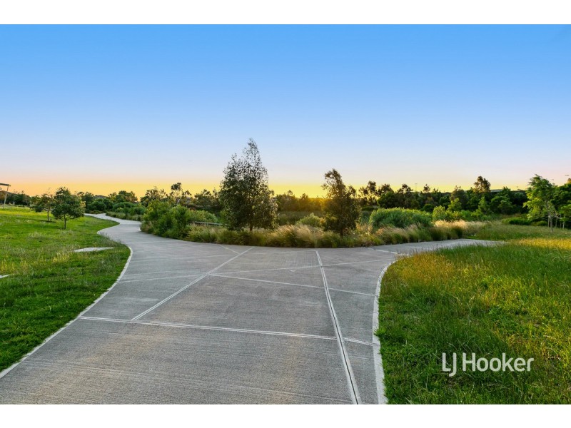 217 Haze Drive, Point Cook VIC 3030