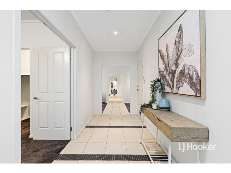 16 Baltimore Drive, Point Cook VIC 3030