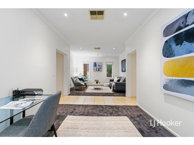 16 Baltimore Drive, Point Cook VIC 3030