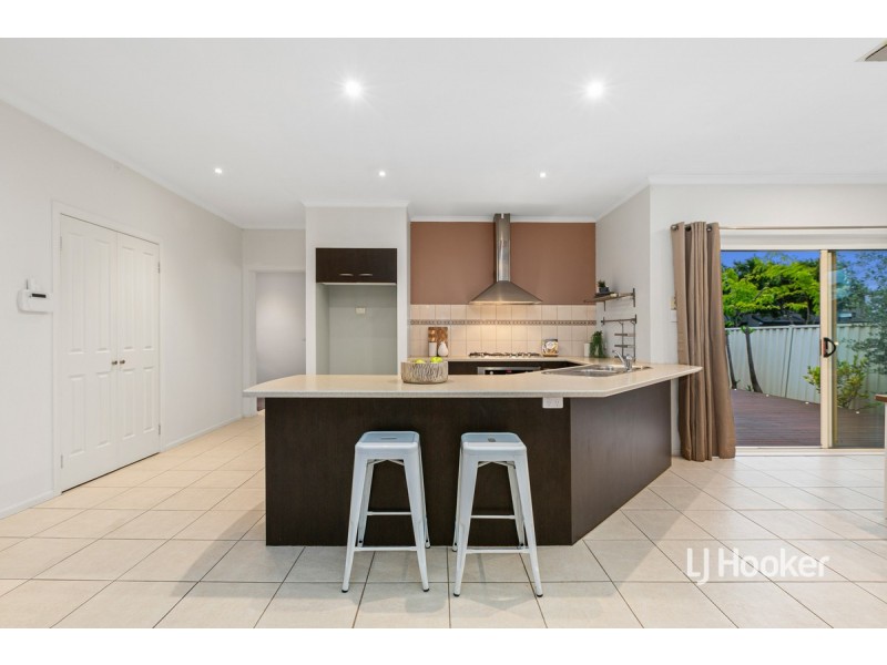 16 Baltimore Drive, Point Cook VIC 3030
