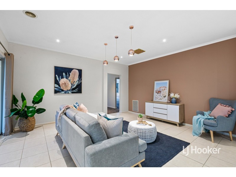 16 Baltimore Drive, Point Cook VIC 3030