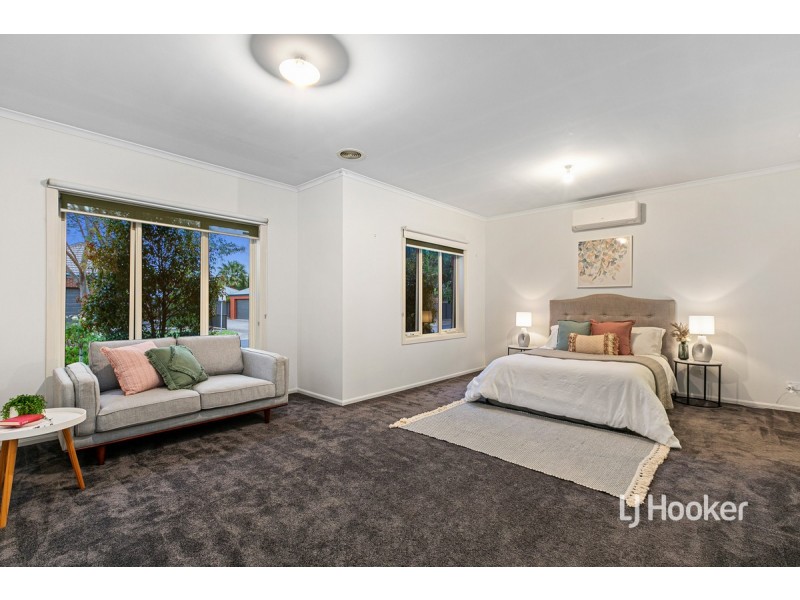 16 Baltimore Drive, Point Cook VIC 3030