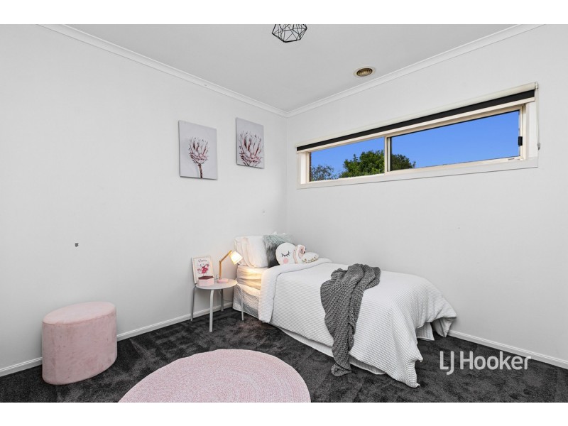 16 Baltimore Drive, Point Cook VIC 3030