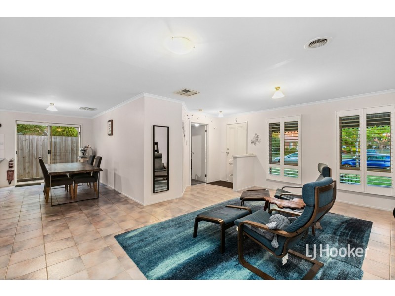 8 Teatree Place, Seabrook VIC 3028