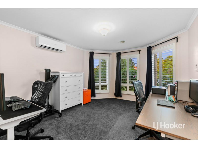 8 Teatree Place, Seabrook VIC 3028