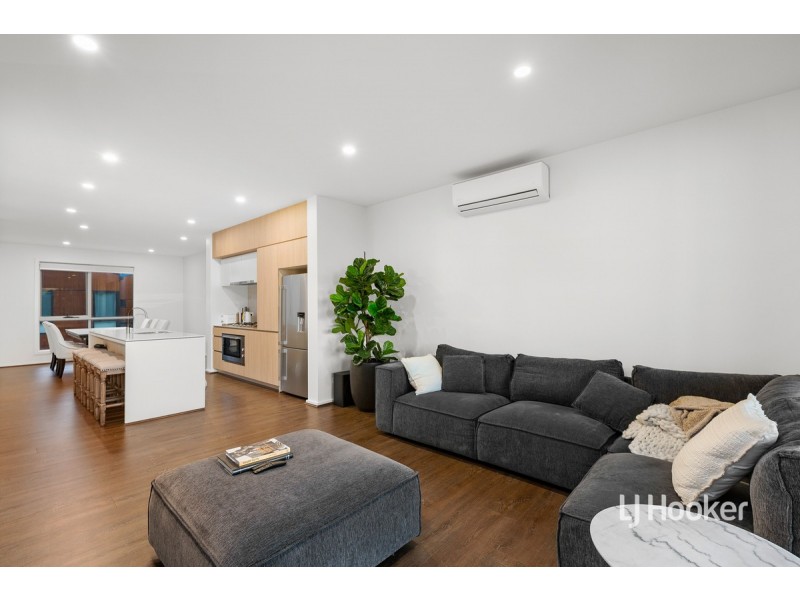 81 Murnong Street, Point Cook VIC 3030