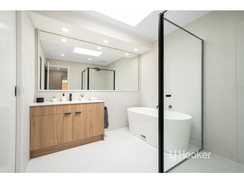 15 The  Mews, Hoppers Crossing VIC 3029