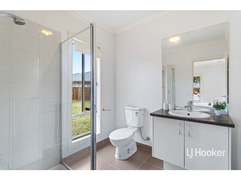 58 Beachview Parade, Point Cook VIC 3030