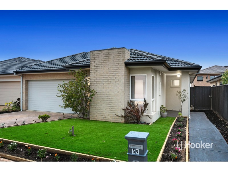 59 Beachview Parade, Sanctuary Lakes VIC 3030