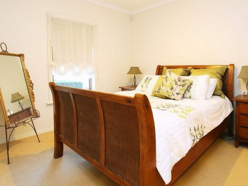 12 Hanna Street, Point Cook VIC 3030