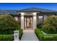 13 Sunseeker Chase, Sanctuary Lakes VIC 3030