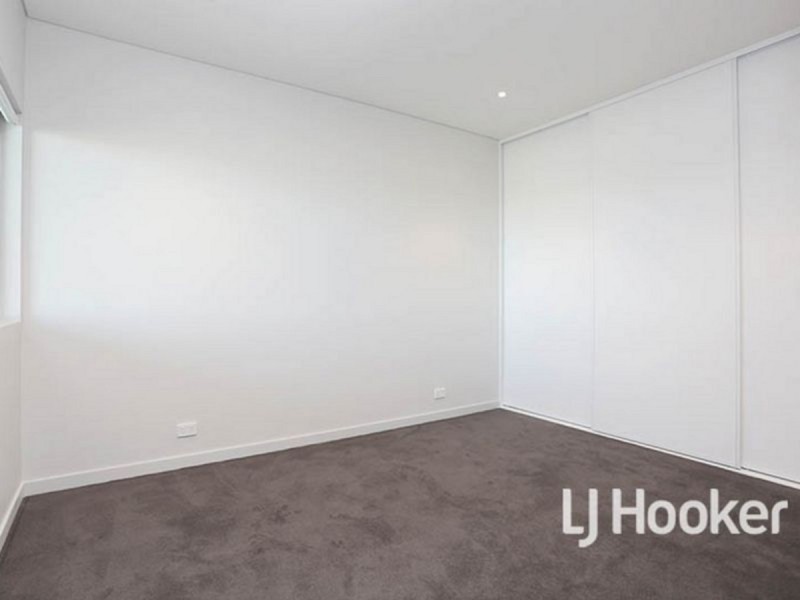 207/1 Clark Street, Williams Landing VIC 3027