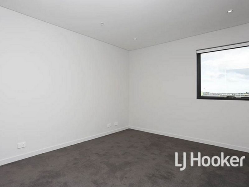 207/1 Clark Street, Williams Landing VIC 3027