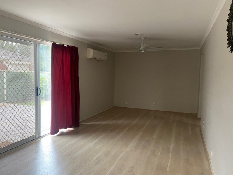 27 Dalkeith Drive, Point Cook VIC 3030