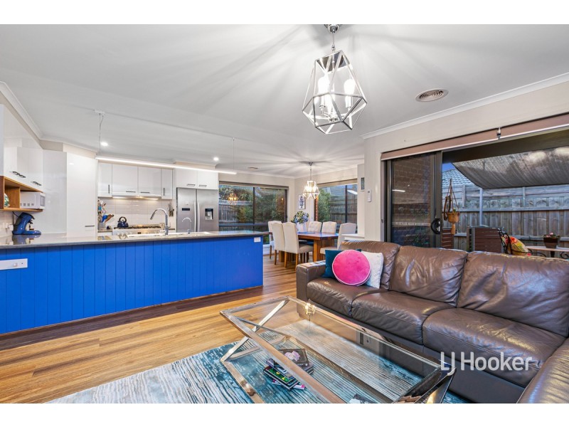 14 Morgan Crescent, Werribee VIC 3030