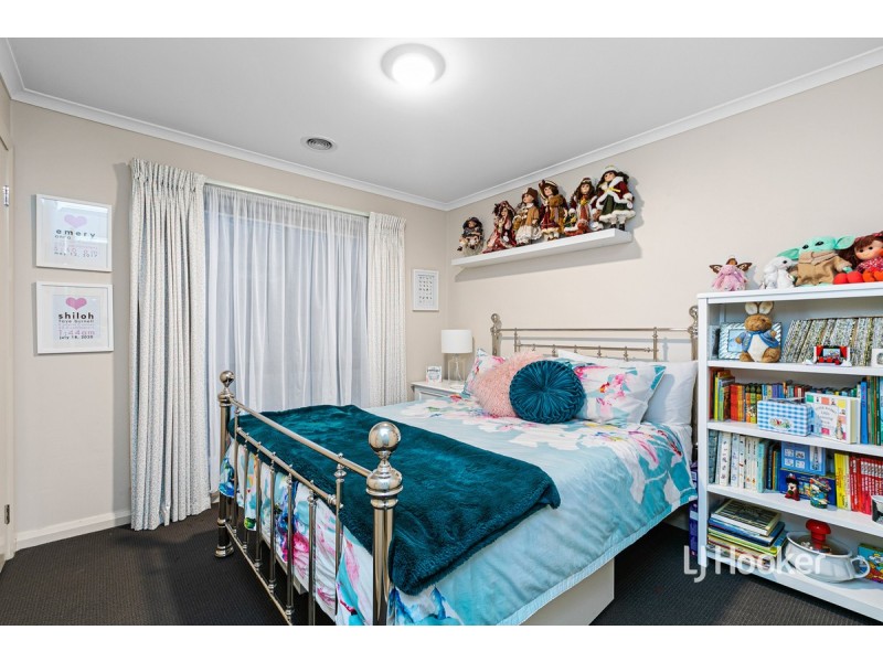 14 Morgan Crescent, Werribee VIC 3030