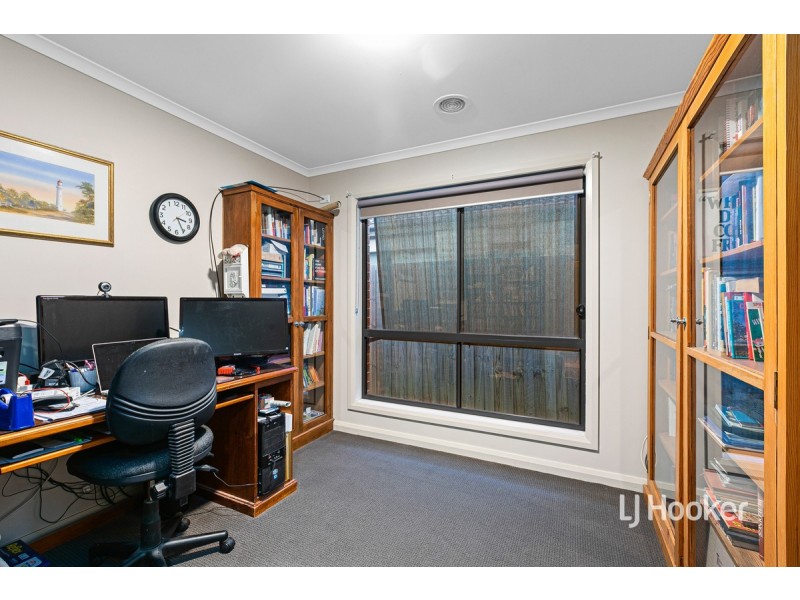 14 Morgan Crescent, Werribee VIC 3030