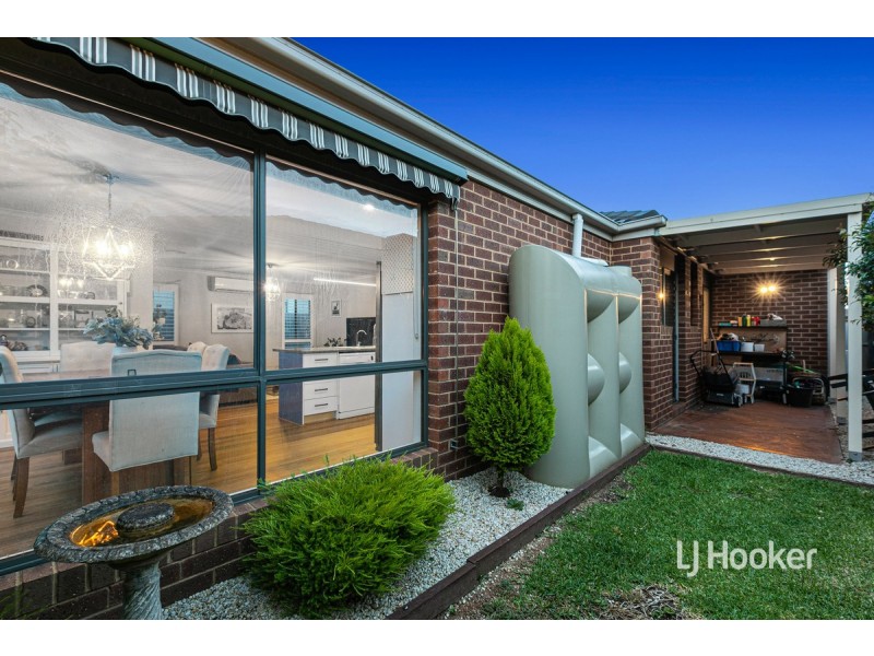 14 Morgan Crescent, Werribee VIC 3030