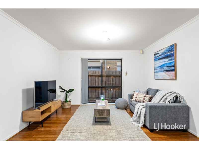 7 Fullard Close, Point Cook VIC 3030