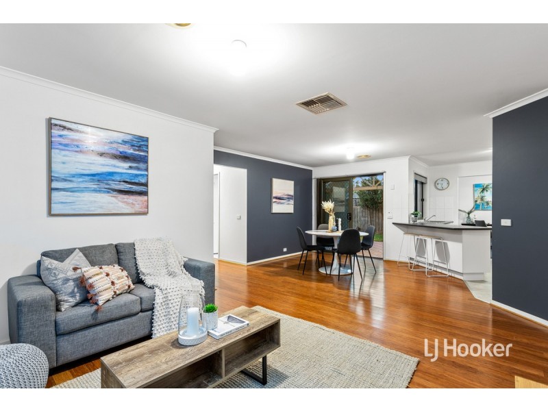 7 Fullard Close, Point Cook VIC 3030