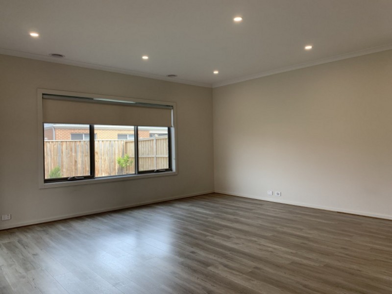 15 Dodson Drive, Point Cook VIC 3030