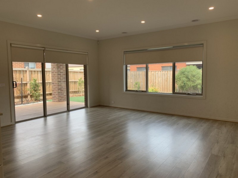15 Dodson Drive, Point Cook VIC 3030