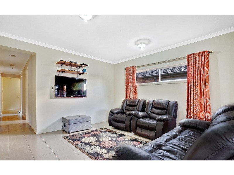 14 Gladesville Street, Truganina VIC 3029