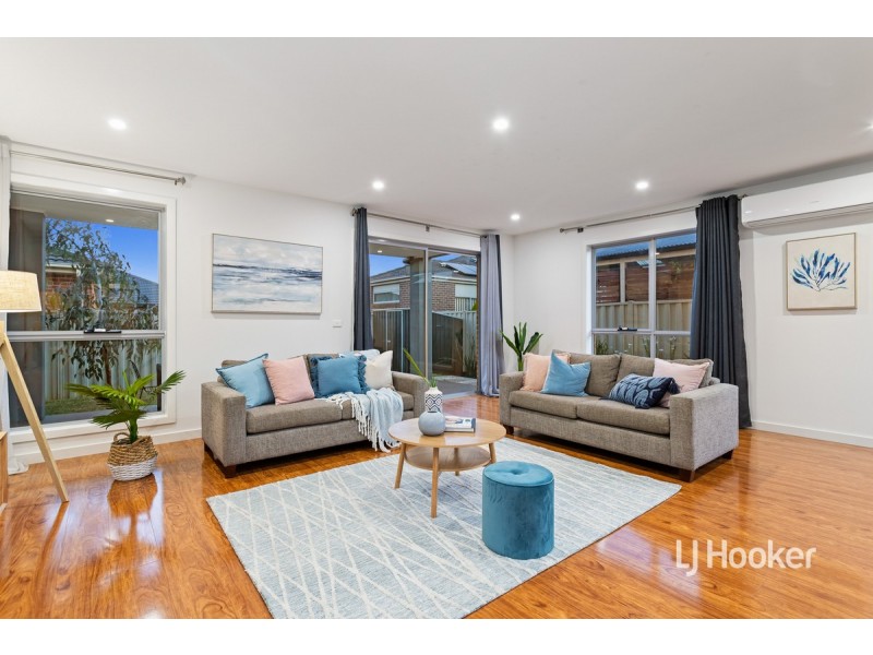 123B Lennon Boulevard, Point Cook VIC 3030