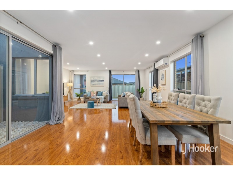 123B Lennon Boulevard, Point Cook VIC 3030