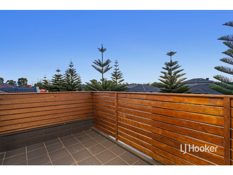 123B Lennon Boulevard, Point Cook VIC 3030