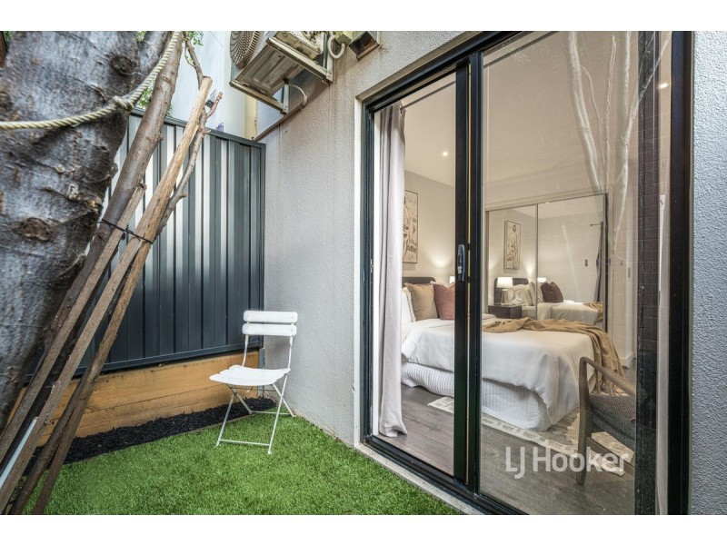 1/219 Watton Street, Werribee VIC 3030