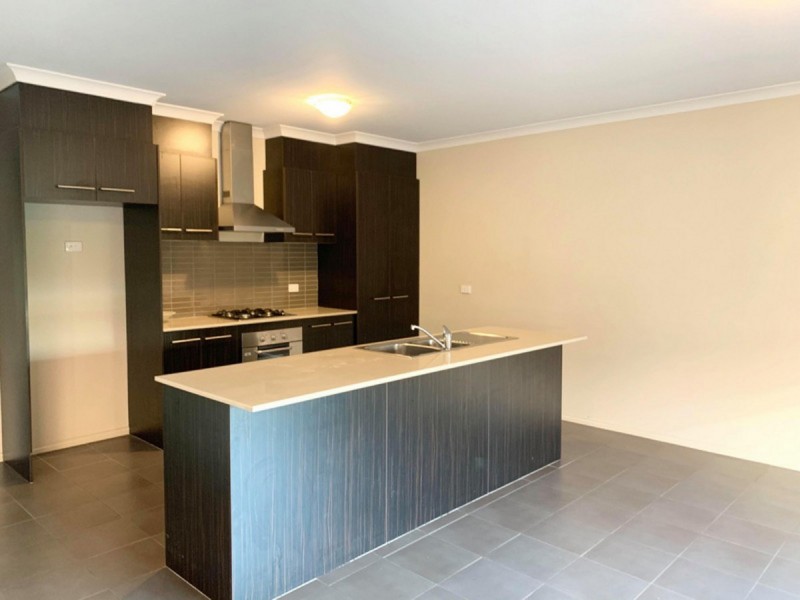 1 Archibald Chase, Point Cook VIC 3030