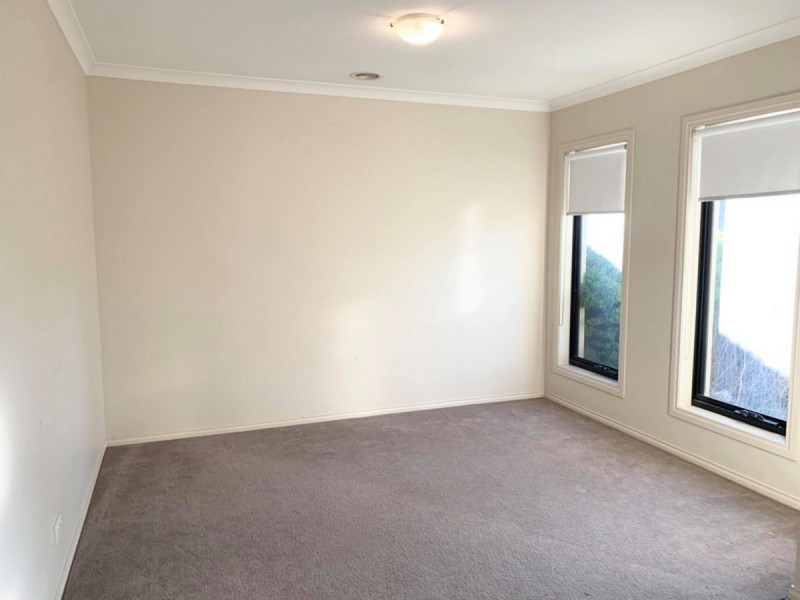 1 Archibald Chase, Point Cook VIC 3030