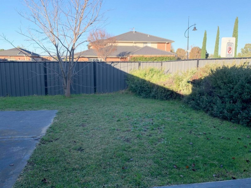 1 Archibald Chase, Point Cook VIC 3030