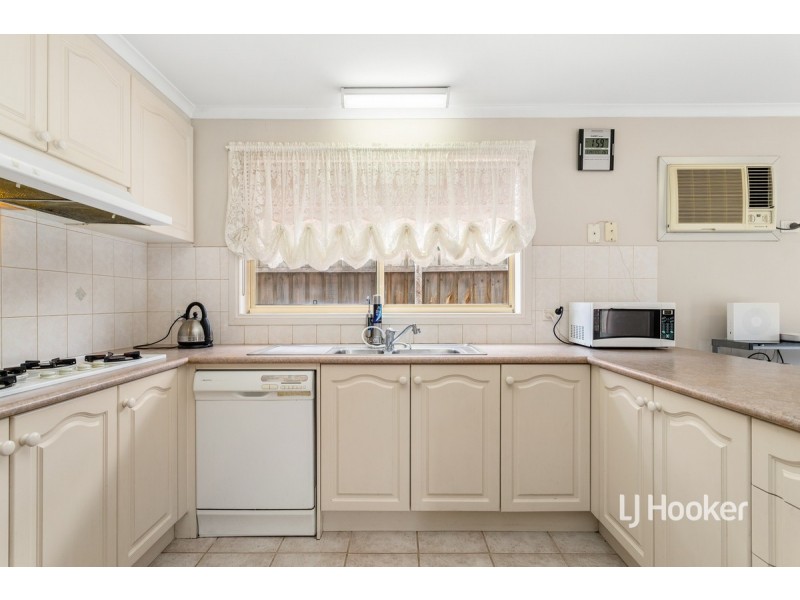 34 William Leake Avenue, Seabrook VIC 3028