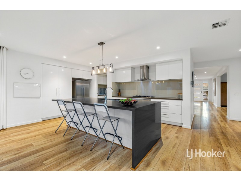 1 Dusty Drive, Point Cook VIC 3030