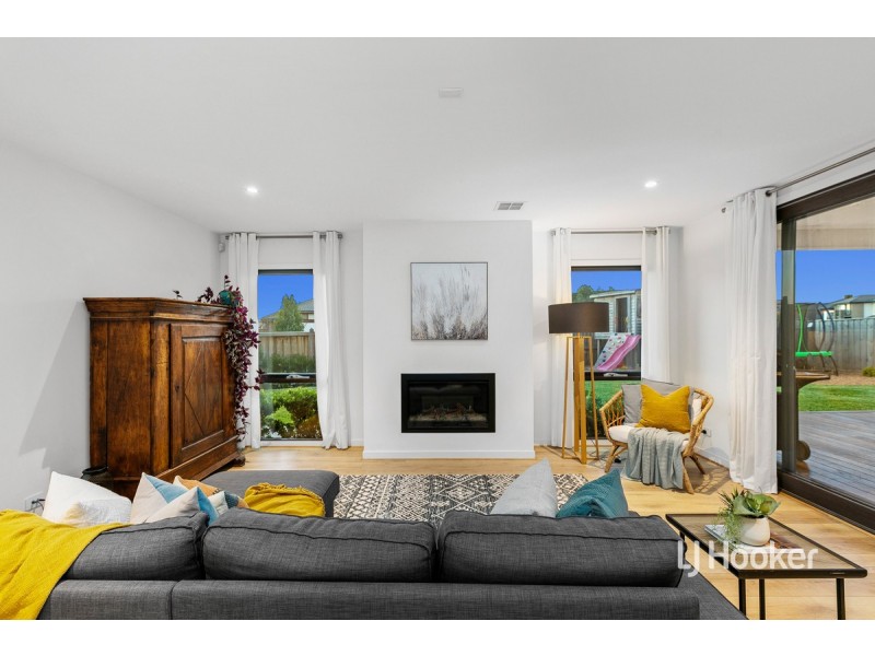 1 Dusty Drive, Point Cook VIC 3030