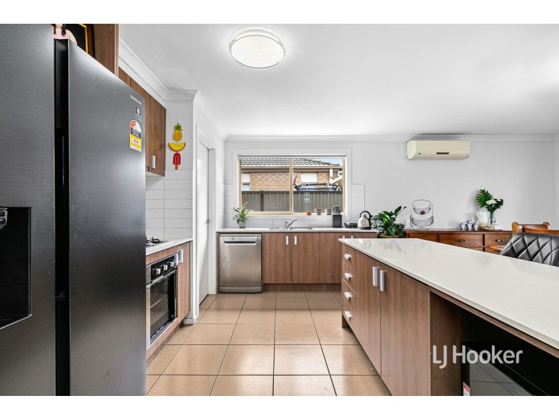 29 Regal Road, Point Cook VIC 3030