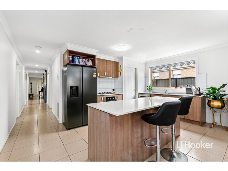 29 Regal Road, Point Cook VIC 3030