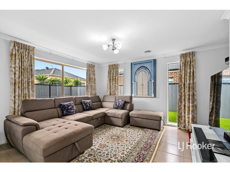 29 Regal Road, Point Cook VIC 3030