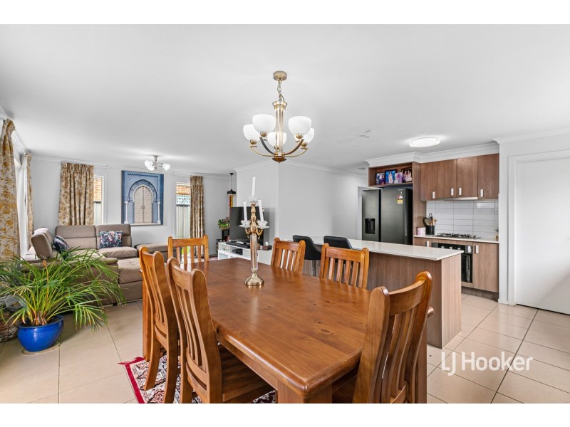 29 Regal Road, Point Cook VIC 3030