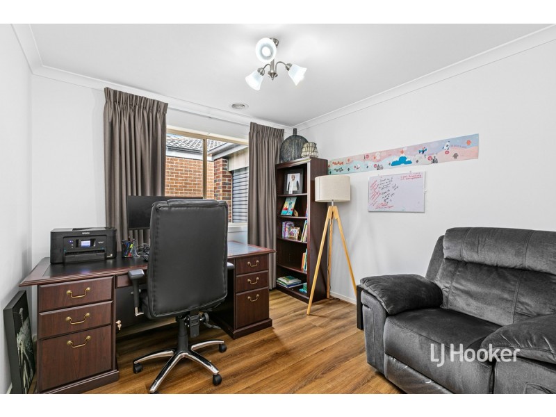 29 Regal Road, Point Cook VIC 3030