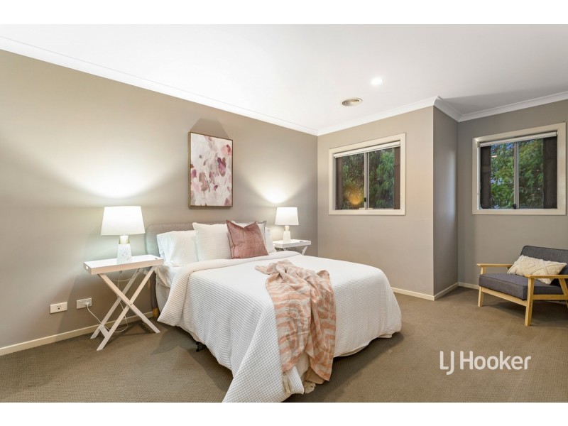 16 Admiralty Lane, Sydenham VIC 3037