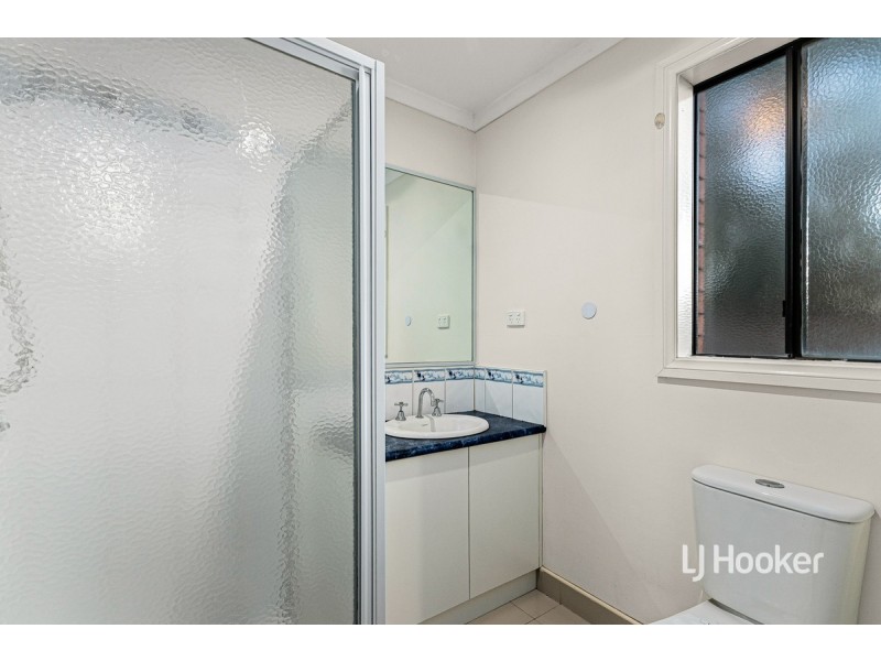6 Lindrum Outlook, Tarneit VIC 3029