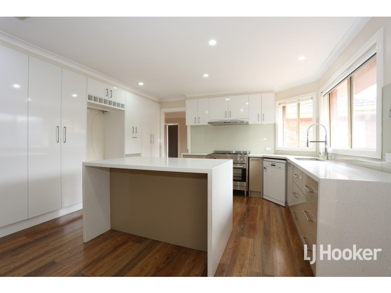 48 Truganina Avenue, Seabrook VIC 3028